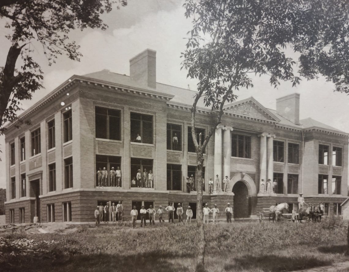 Aurora High School Alumni Association Aurora, NE